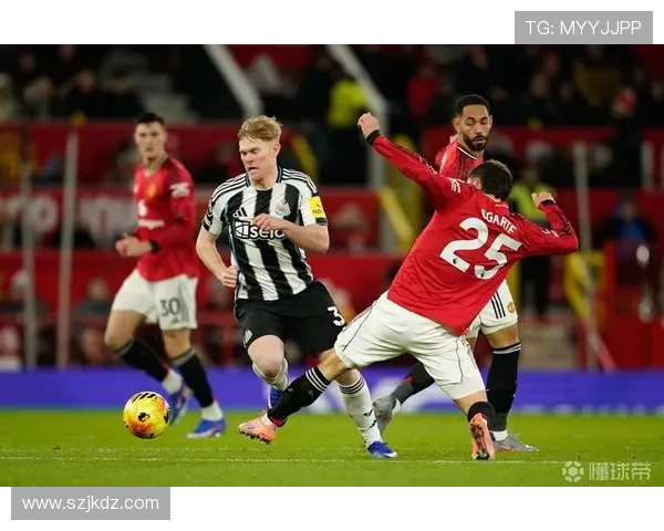 乌加特的中场拦截与回追能力解析