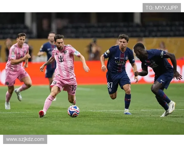 巴黎圣日耳曼中场连贯性存疑，一碰就断问题逐步反映至比赛稳定性