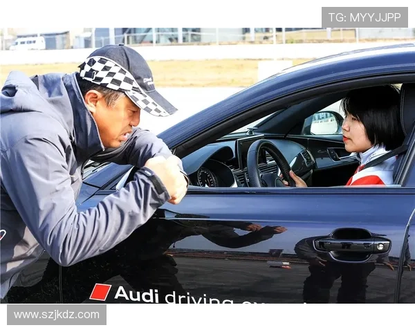 施洋居然开豪车去训练？这日常反差我服了！